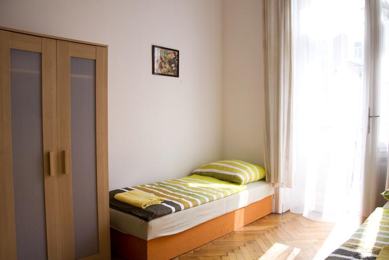 Butterfly & Guest house Budapest